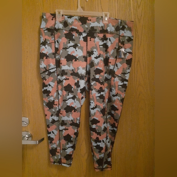 Nwt never worn pro player snakeskin camo leggings 3x - Picture 1 of 5